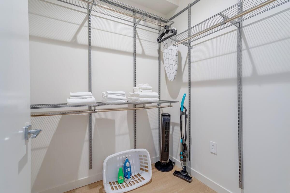 Stylish Coliving Suite W Walk In Closet Near Ucla Los Angeles Dış mekan fotoğraf